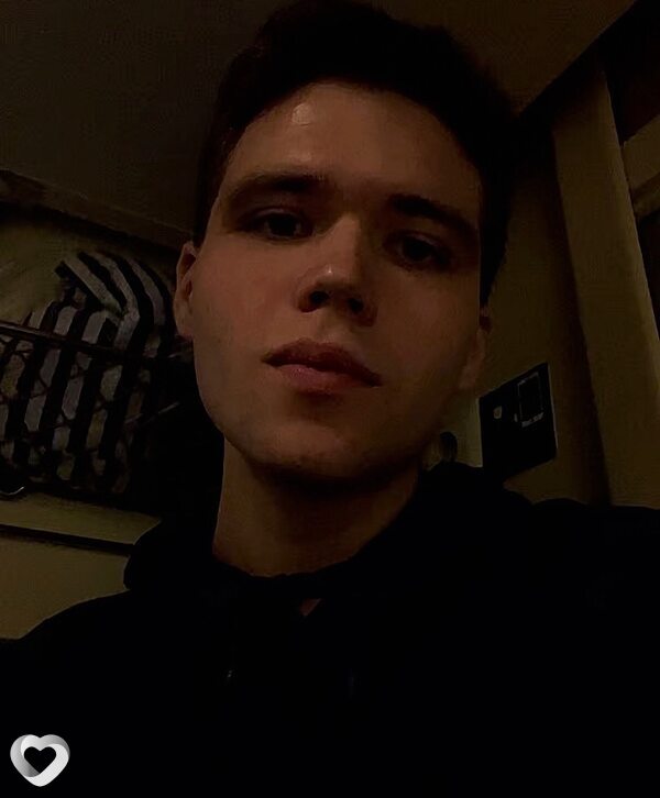 Артём, 23, Санкт-Петербурге — анкета №389421