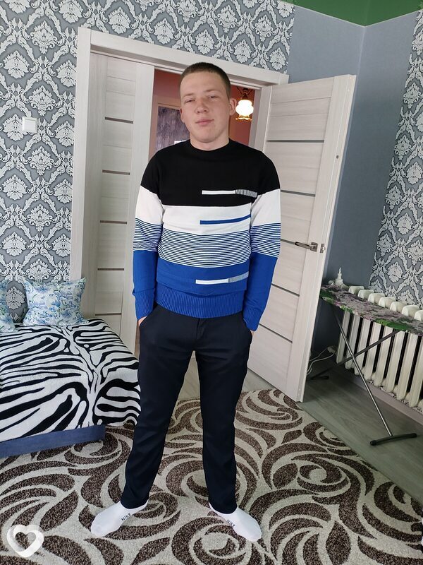 Алексей, 22, Кобрине — анкета №389009