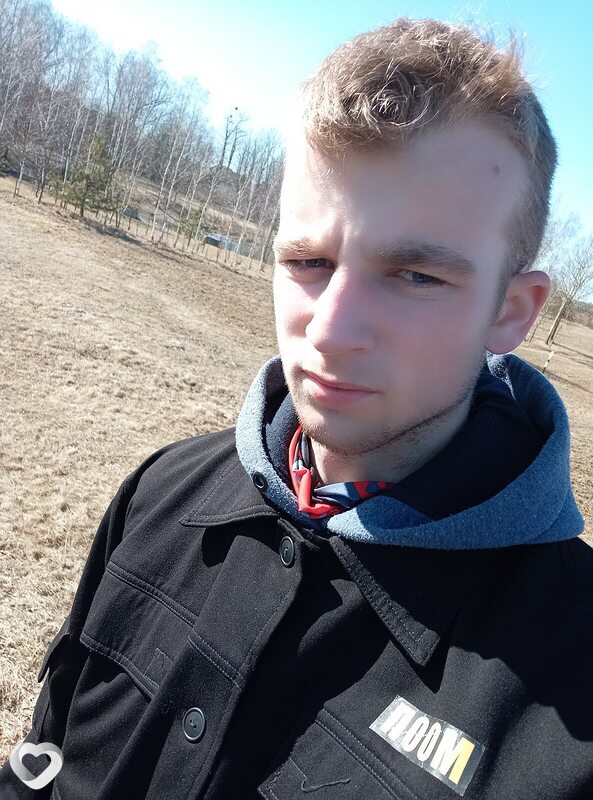 Данила, 22, Барановичах — анкета №389108