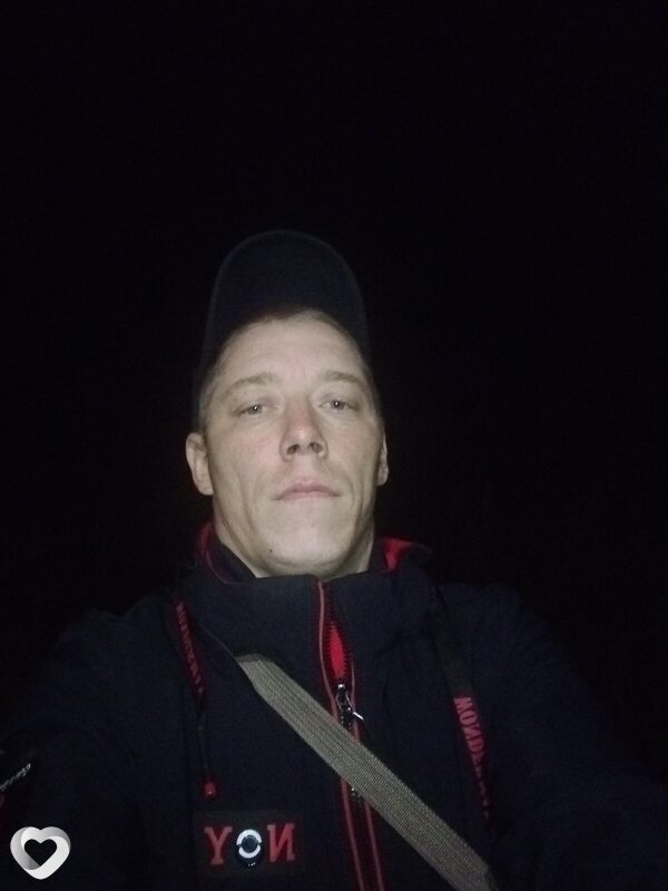Григорий, 39, Кузнецке — анкета №389168