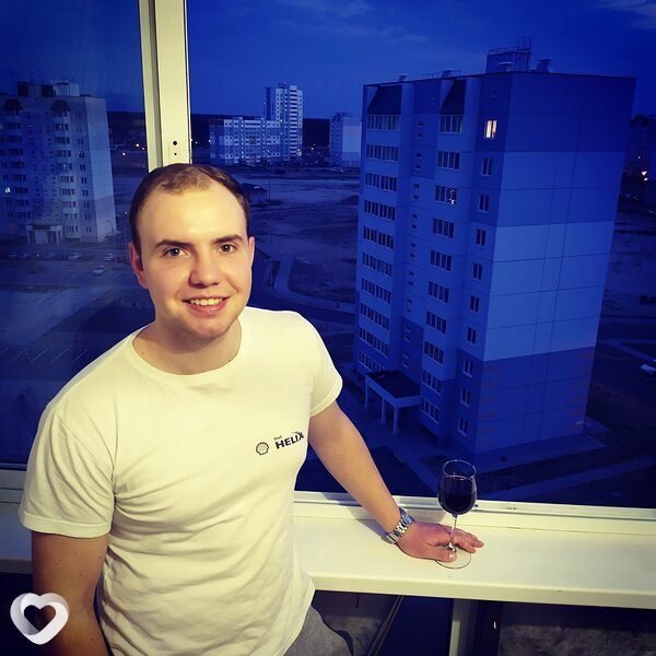 Артем, 30, Дзержинске — анкета №389401