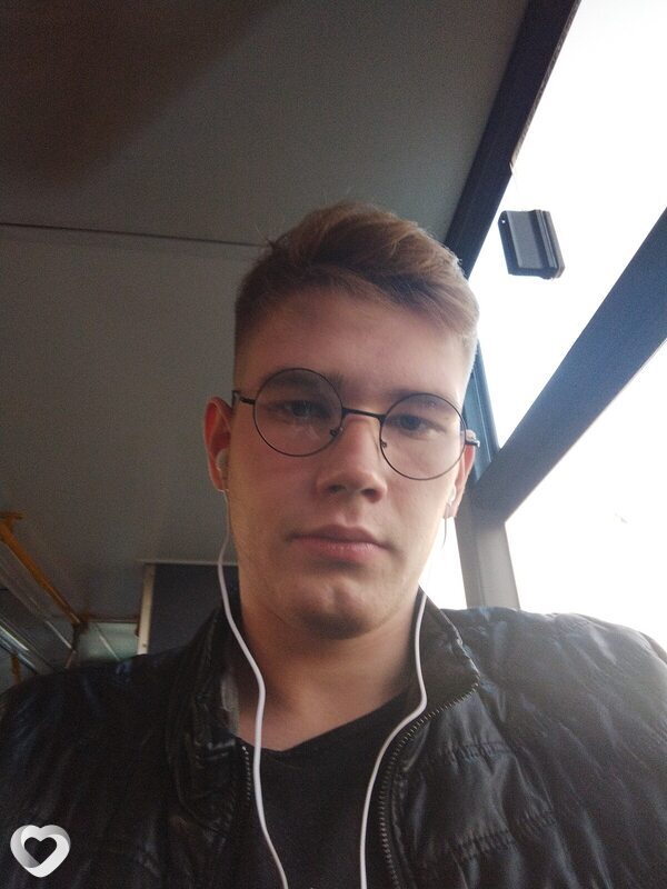 Алекс, 24, Речице — анкета №392078