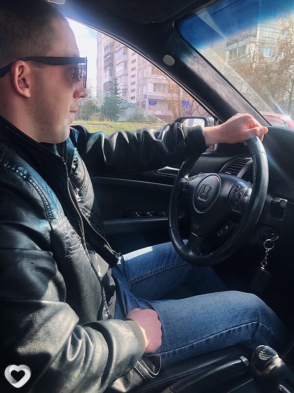 Илья, 27, Томске — анкета №392352