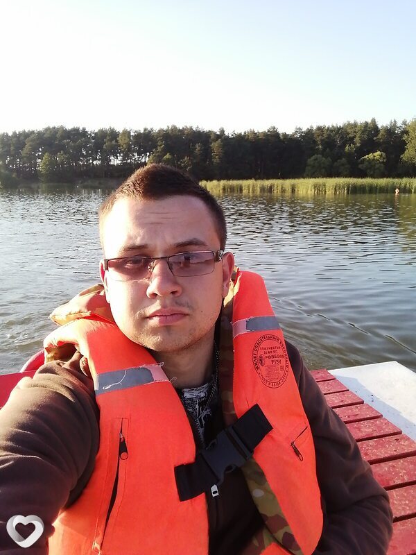 Илья, 22, Гродно — анкета №392336