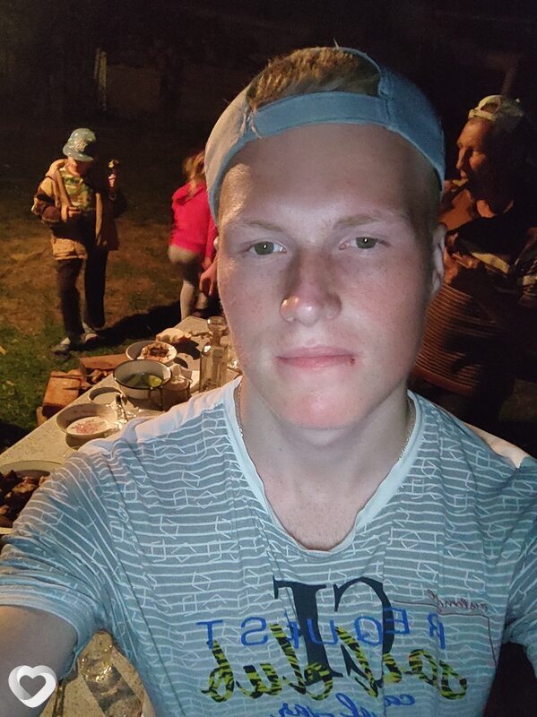 Артем, 25, Арзамасе — анкета №392285