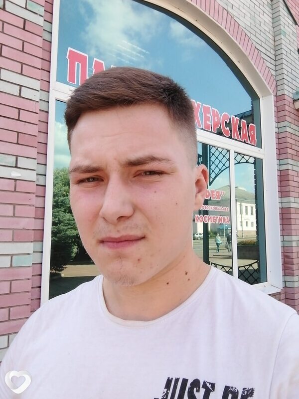 Паша, 25, Санкт-Петербурге — анкета №392485