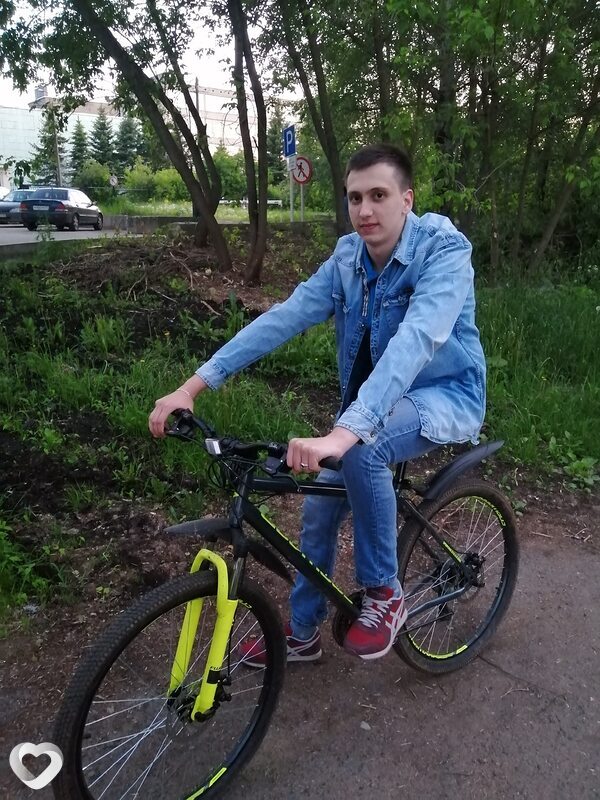 Андрей, 24, Кирове — анкета №392428