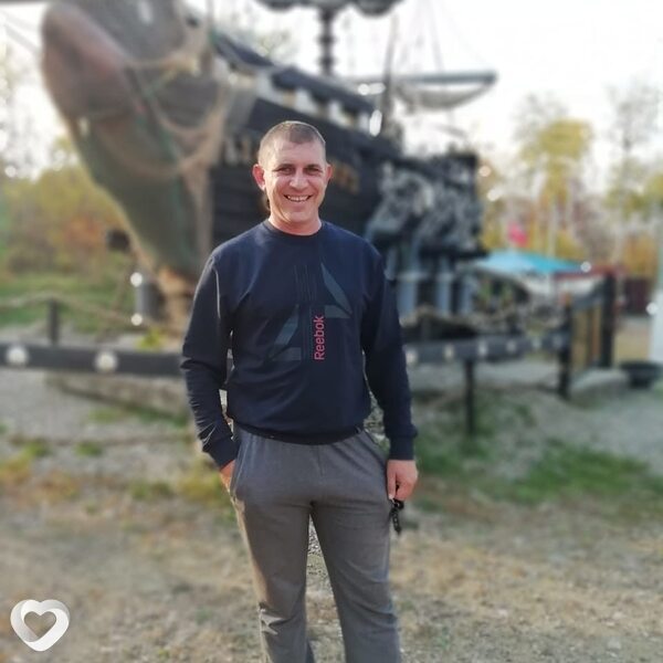Павел, 47, Артеме — анкета №392673