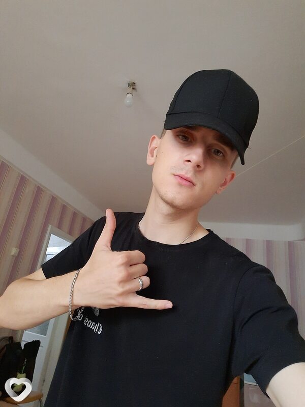 Павел, 26, Чите — анкета №393398