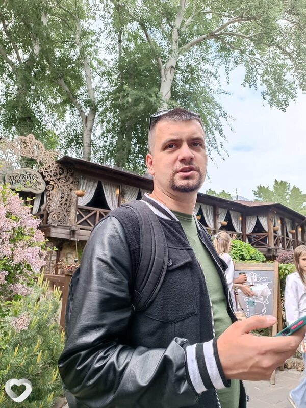 Кирилл, 38, Таганроге — анкета №393556