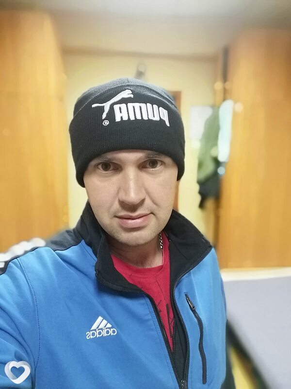 Виталий, 43, Бийске — анкета №393667