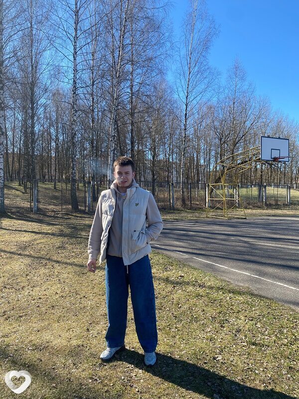 Дмитрий, 23, Новолукомле — анкета №394368