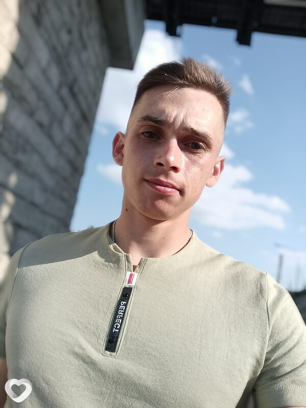 Павел, 26, Москве — анкета №394978