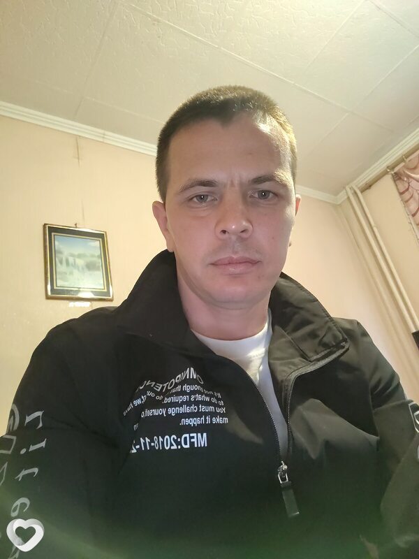 Анатолий, 30, Калининграде — анкета №395380