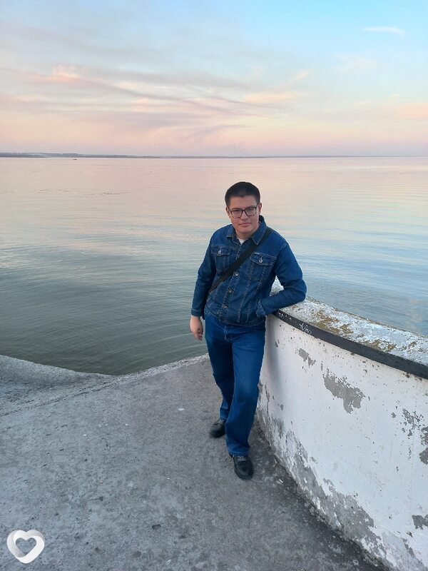 Владимир, 22, Таганроге — анкета №396075
