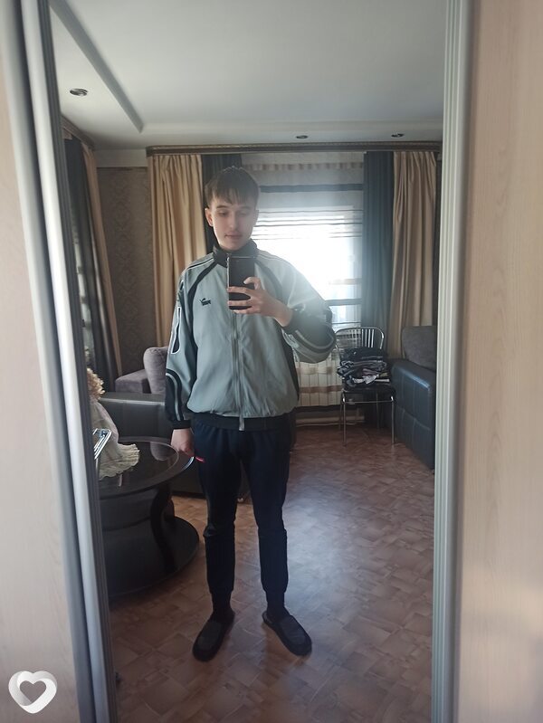 Михаил, 23, Улан-Удэ — анкета №396462