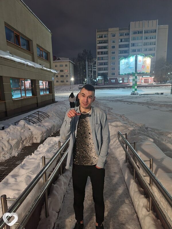 Антон, 26, Гродно — анкета №396472