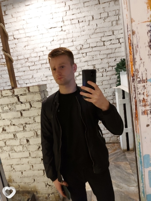 Артём, 26, Арсеньеве — анкета №397289