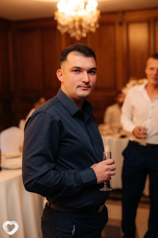 Виктор, 30, Екатеринбурге — анкета №399401
