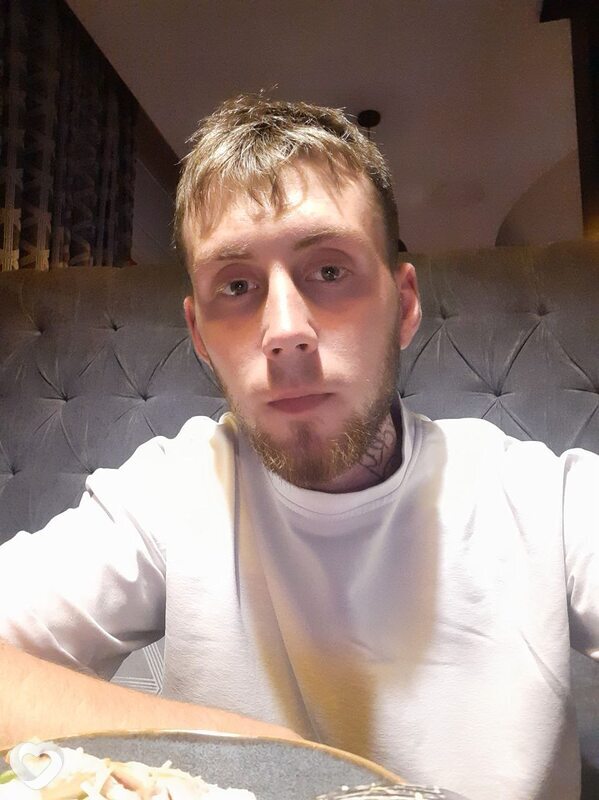 Александр, 29, Усть-Каменогорск — анкета №400516