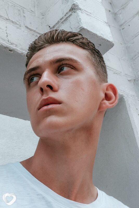 Глеб, 24, Гомеле — анкета №401295