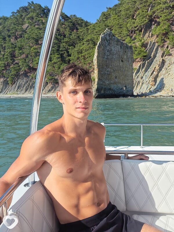 Максим, 25, Санкт-Петербурге — анкета №401315