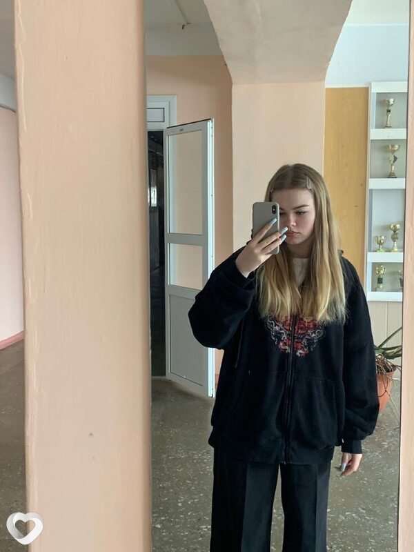 Катя, 23, Гомеле — анкета №401619
