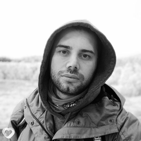 Mikki, Рим