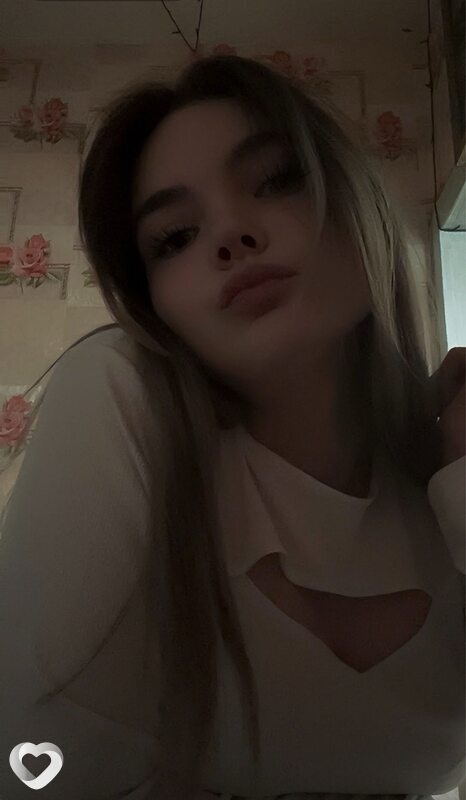 Ангелина, 22, Рогачев — анкета №402081