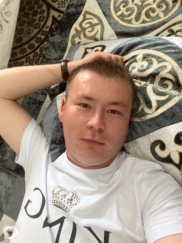 Artem, 30, Уральске — анкета №402349