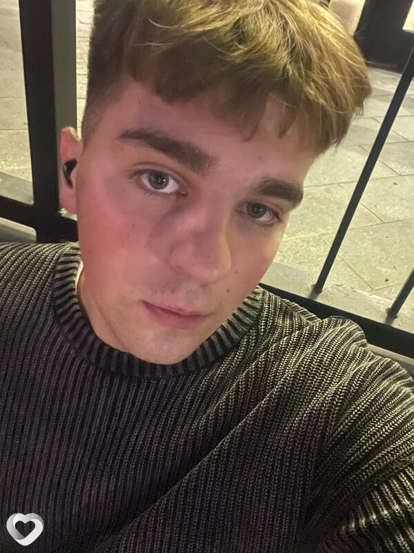 Артур, 26, Минске — анкета №402391