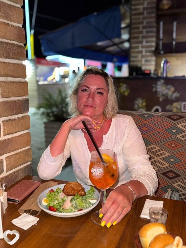 Оленька, 52, Саратове — анкета №402963