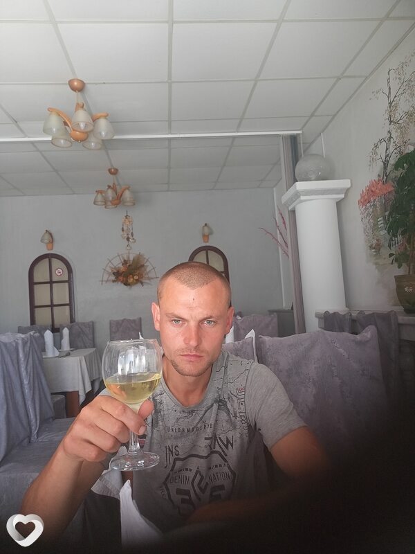 Анатолий, 34, Барановичах — анкета №403256