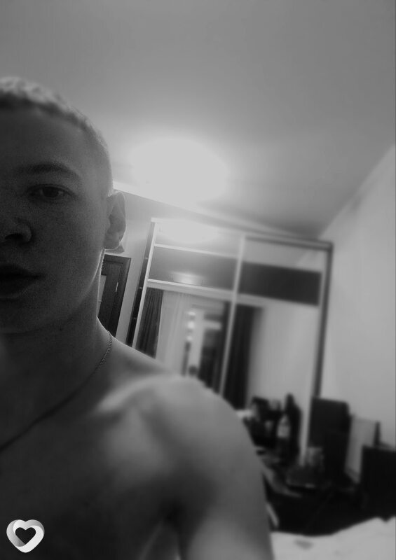 Илья, 23, Москве — анкета №403430