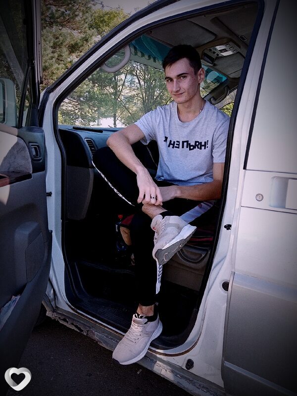 Алексей, 22, Благовещенске — анкета №404149