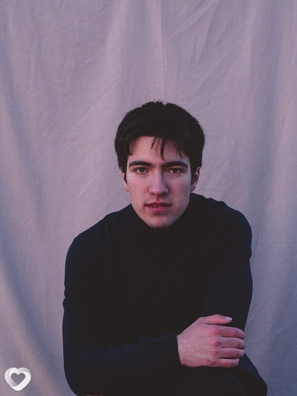 Илья, 23, Москве — анкета №404324