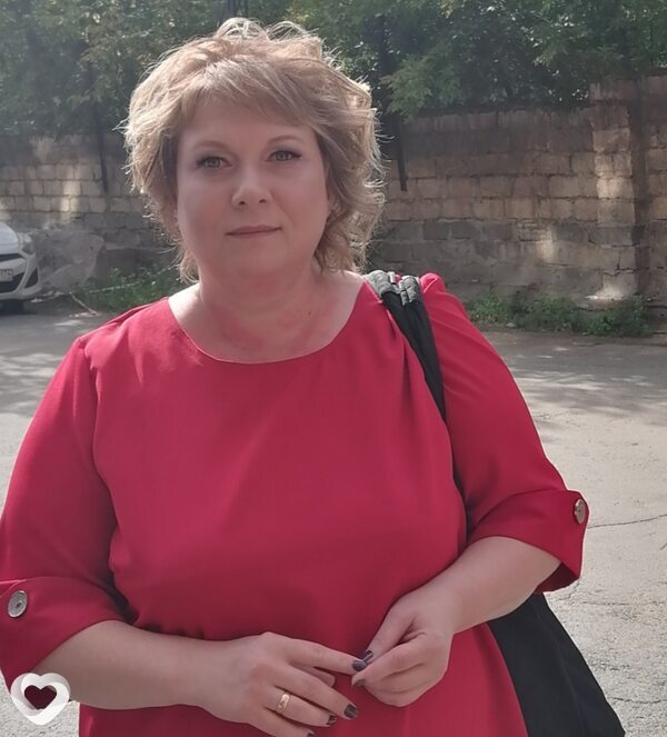 Оксана, Трехгорный