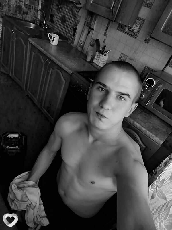 Артем, 24, Минске — анкета №406802