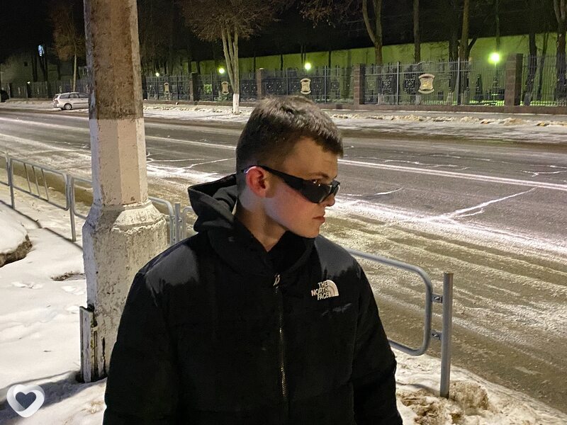 Арсений, 22, Жодине — анкета №408075