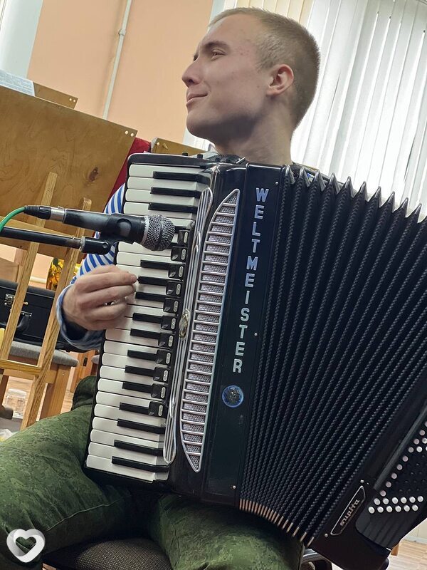 Владимир, 24, Гомеле — анкета №408553