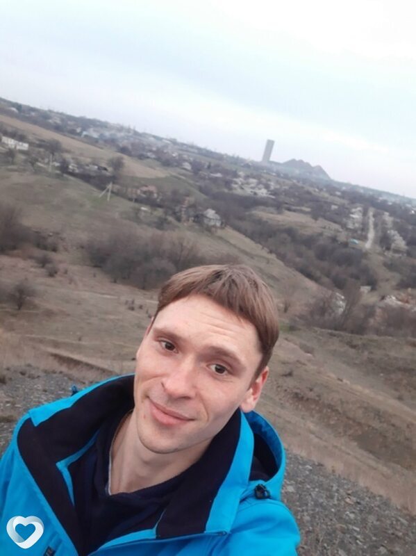 Саша, 30, Горловке — анкета №408891
