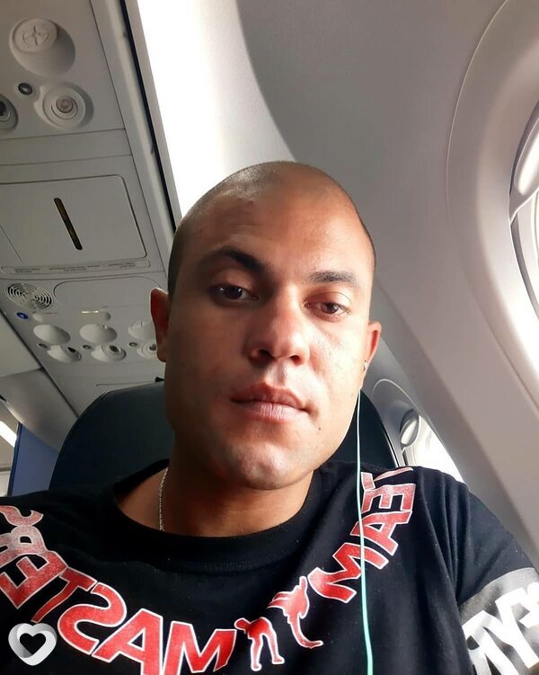 Carl, 38, Боровичах — анкета №409341