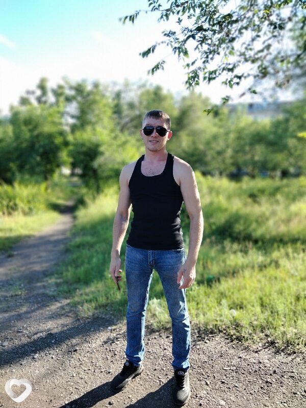 Андрей, 28, Черногорске — анкета №411820