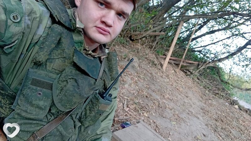 Артем, 26, Ростове-на-Дону — анкета №412405