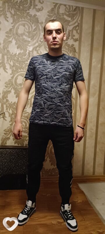 Витя, 26, Красноярске — анкета №413139