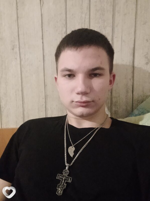 Максим, Чечерск