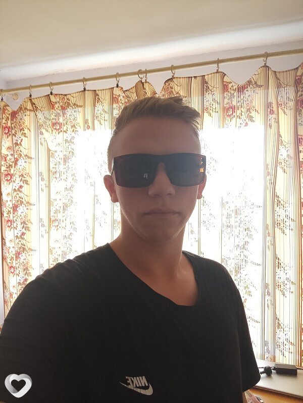 Алексей, 21, Витебске — анкета №413839