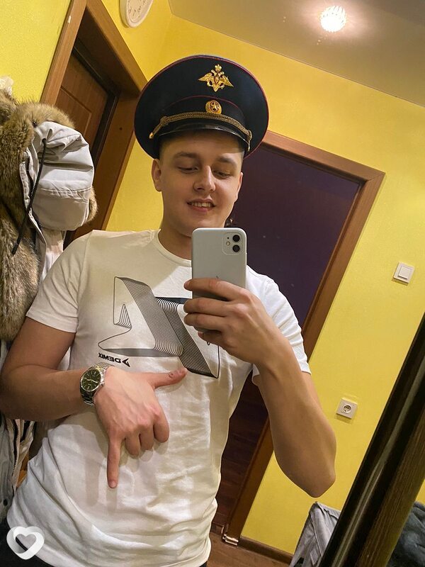 Владислав, Южно-Курильск