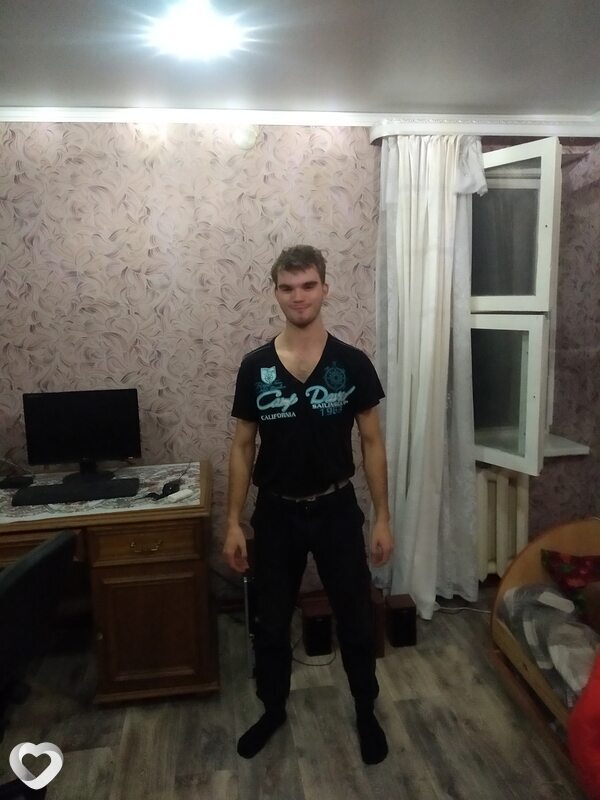 Илья, 24, Жлобине — анкета №415257