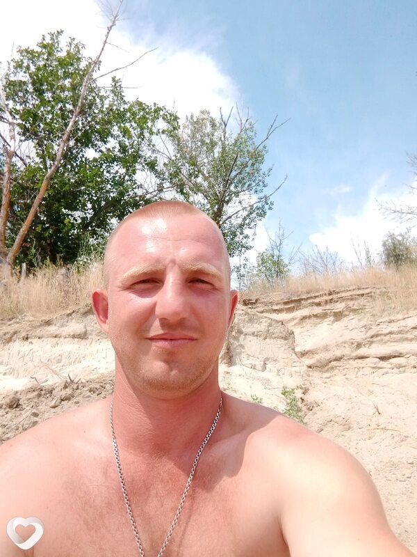 Аркадий Новиков, Фролово